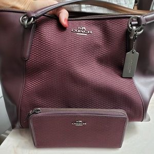 COACH Handbag w matching wallet